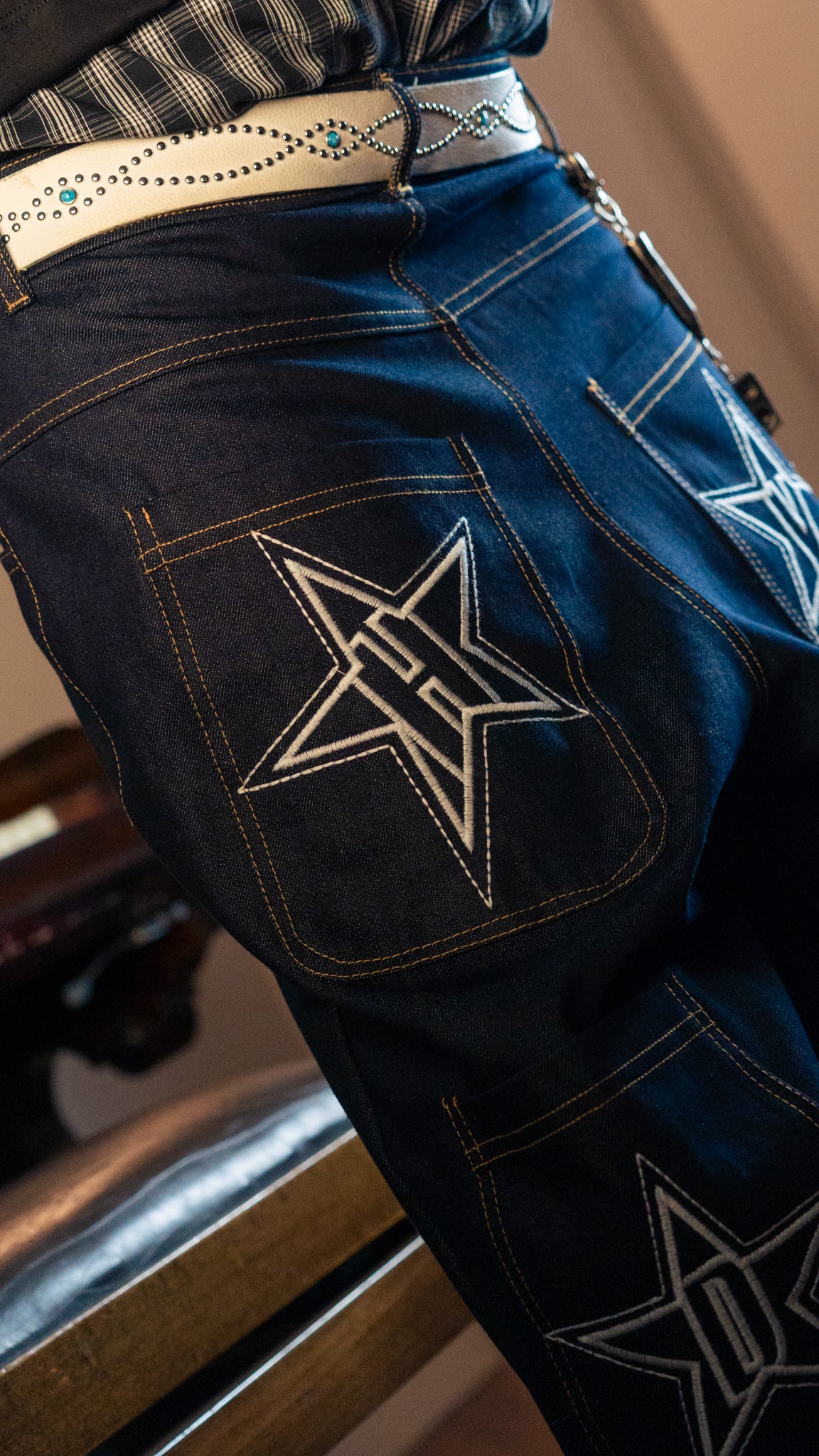 SIXSTAR RAW DENIM