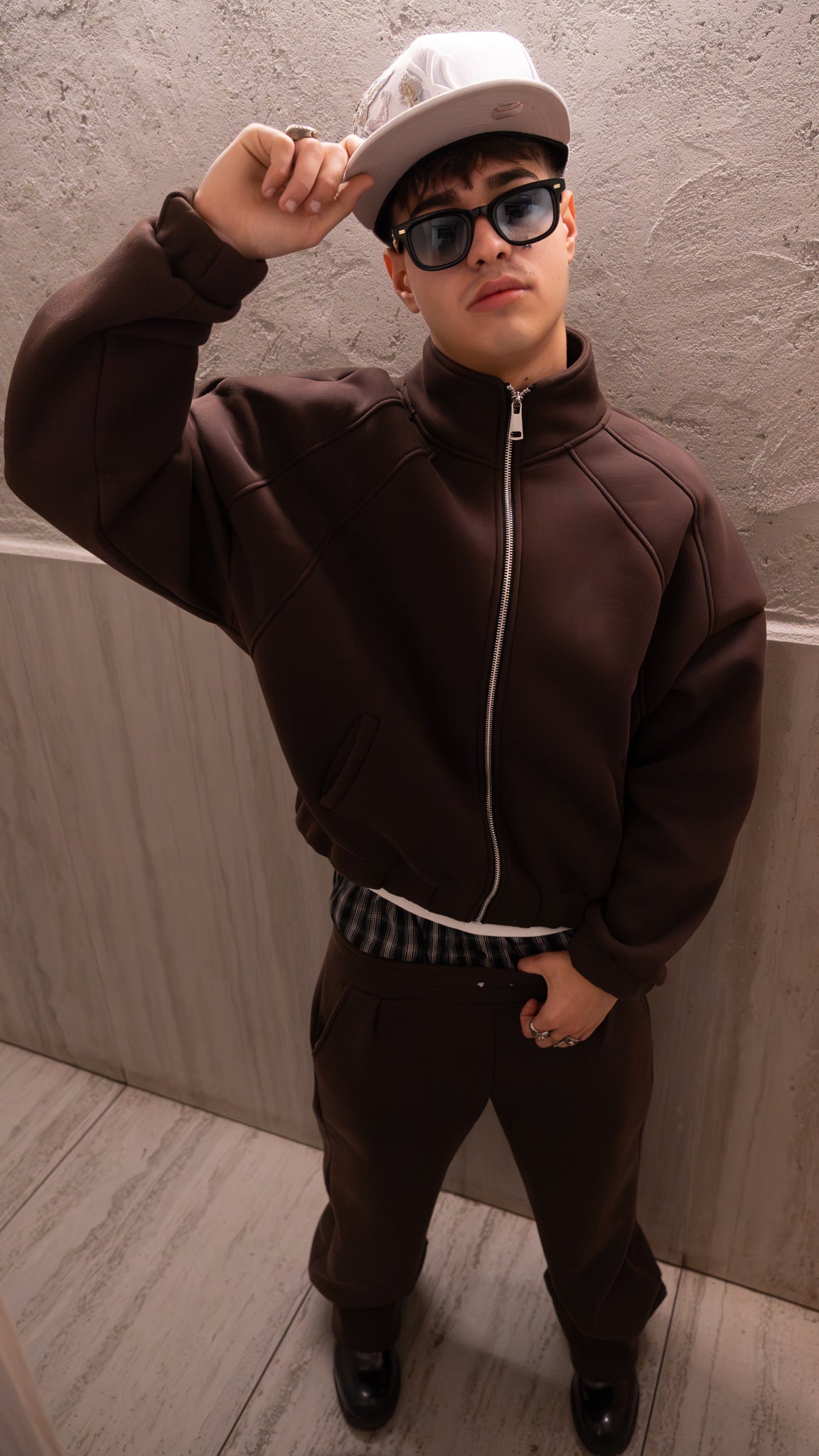 SWEATHOODIE Zip Mocha Brown