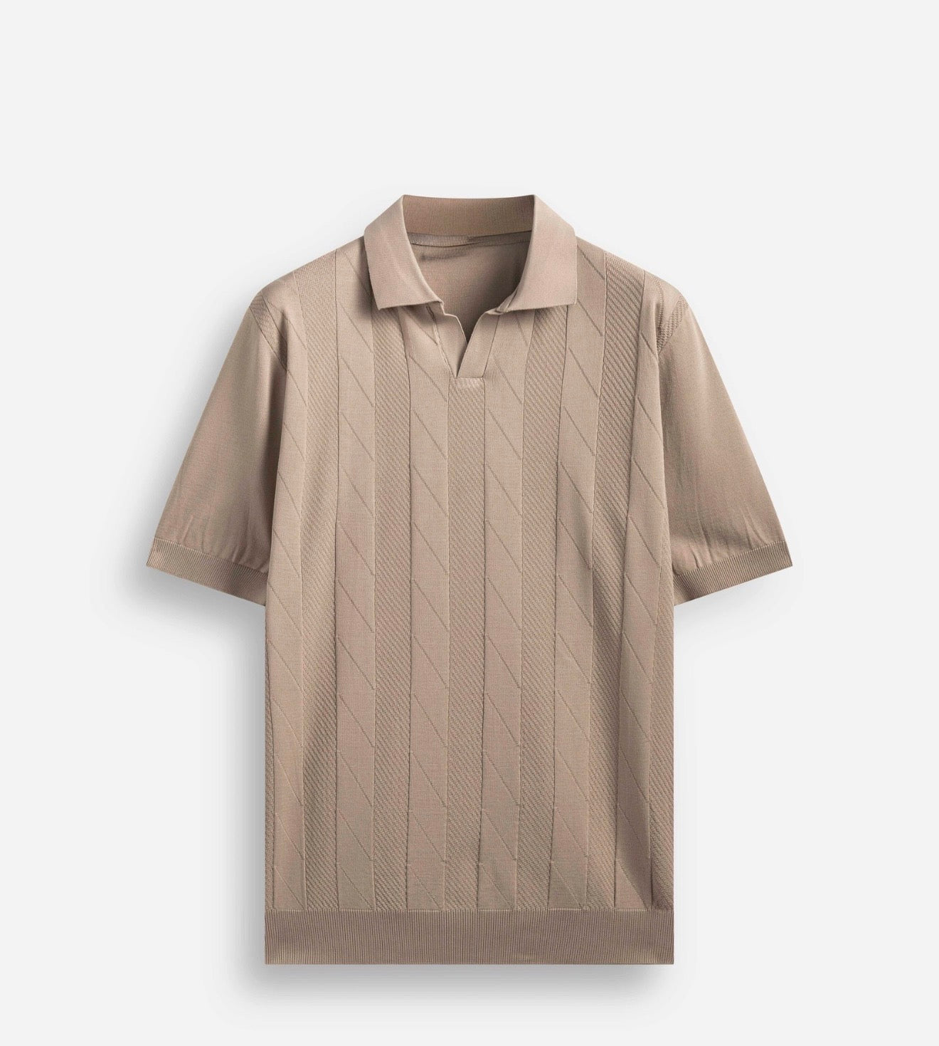 POLO CON SCOLLO APERTO BEIGE